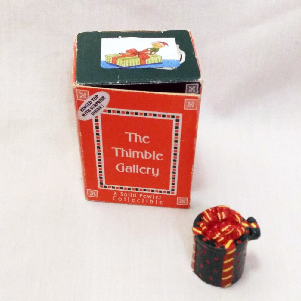 Vintage Gift Wrapped Solid Pewter Thimble-The Thimble Factory with Original Box